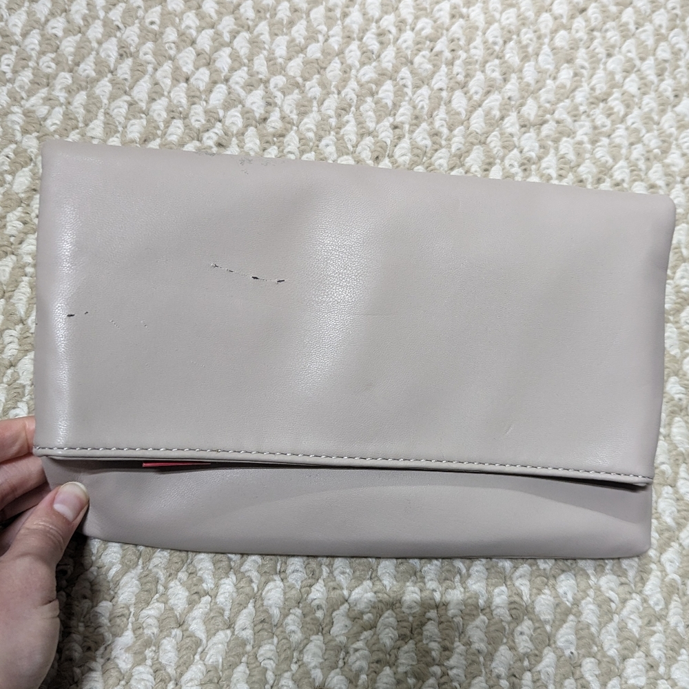 Clutch Purse With Shoulder Attachment
